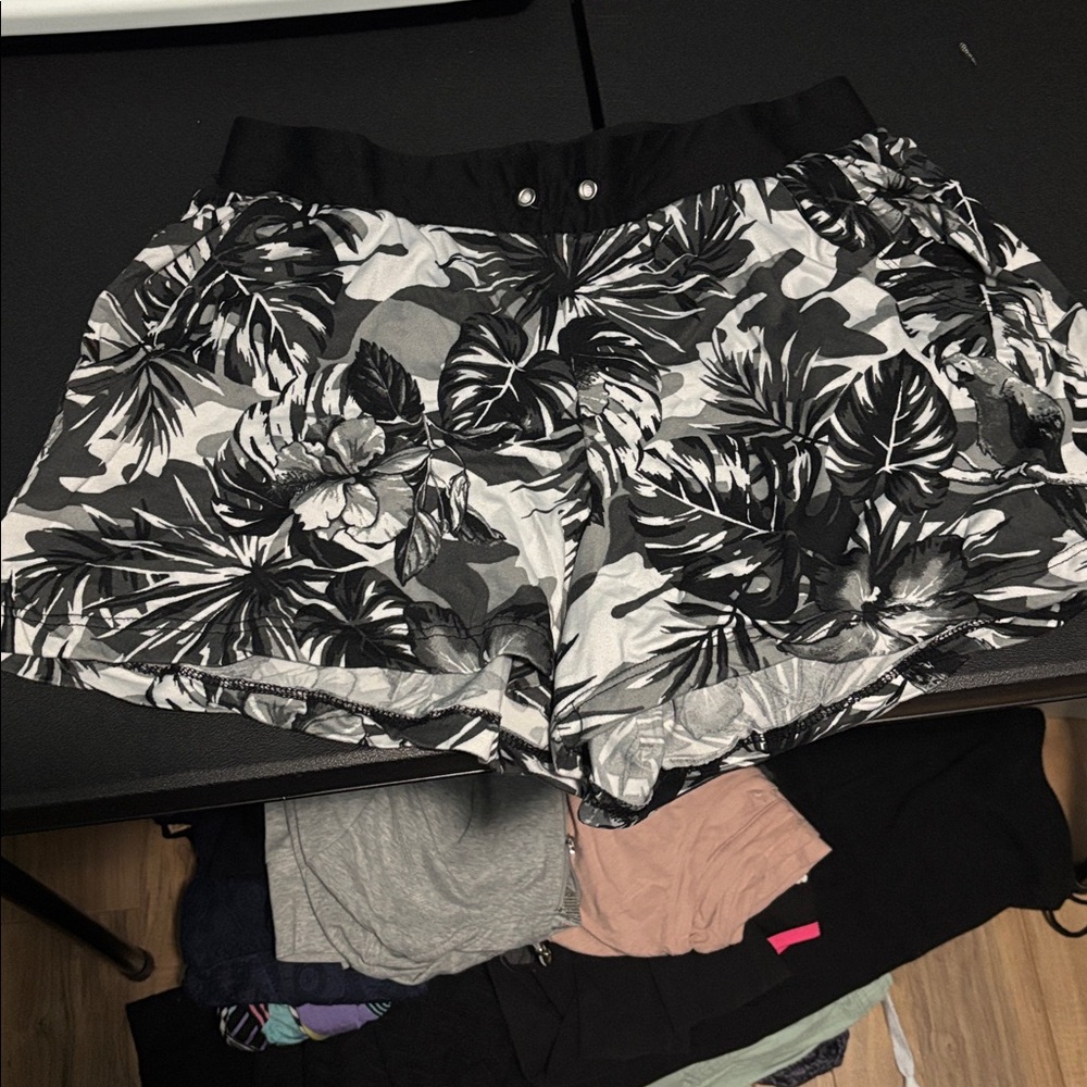 Women’s shorts
